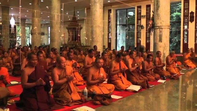 Thai Buddhist Monks Chanting