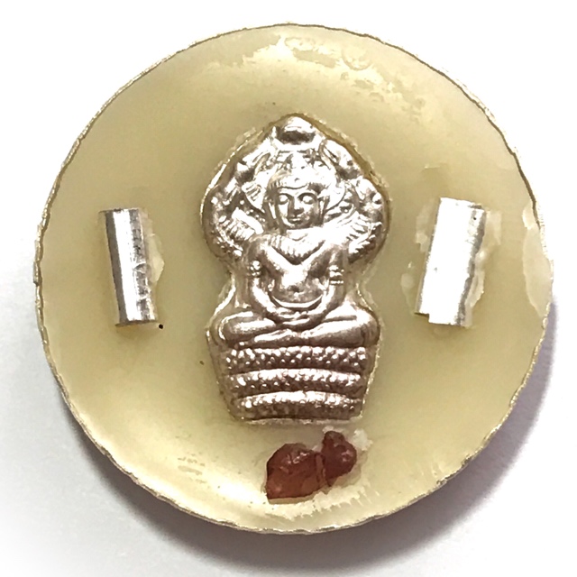 See Pheung Maha Lap Maha Mongkol 2561 BE - LP Koon Wat Ballangk Dtalab Kroo Solid Silver Pra Nakprok 2 Silver Takrut & Ploi Sek maha Pokasap Gemstone Fragments